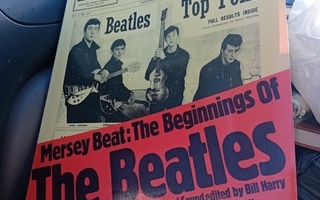 Mersey Beat  : The Beginnings of the Beatles  ( SIS POSTIKUL