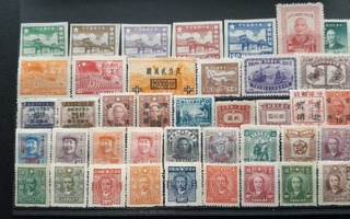 KAUKOITÄ VANHAA (KIINA ym) postimerkkejä **/* 40 kpl