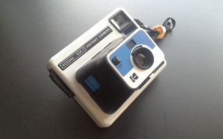 Kodak EK 1 Instant Camera pikakamera 70-luvulta