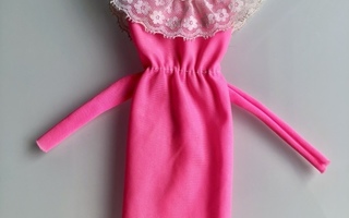 Barbie pinkki mekko 80-luku Mattel