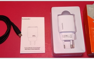 Toocki 20W laturi + 1m USB C - Lightning-kaapeli #29854