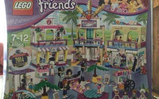 Lego Friends ostoskeskus 41058