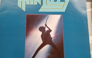 2 LP-LEVYÄ: THIN LIZZY : LIFE - LIVE DOUBLE ALBUM