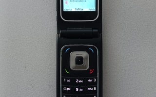 Nokia 6555 simpukkapuhelin