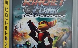 * Ratchet & Clank Future Tools of Destruction PS3 Lue Kuvaus