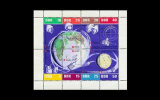 DDR 926-33_kb ** Neuvostoliiton 1. avaruuslento 5v (1962)