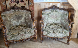 Antiikkiset nojatuolit (2 kpl)