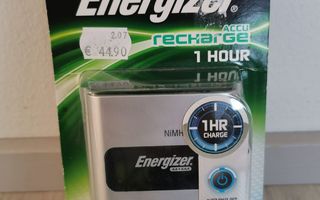 Energizer pika-akkulaturi + 2 kpl AA akut. Uusi !