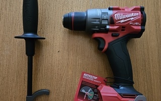 Milwaukee M18 iskuporakone