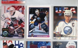 14 jääkiekkokorttia 1990-luvulta