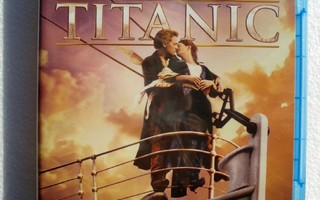 Titanic (Blu-ray, uusi)