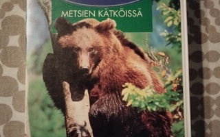 Värikäs eläinmaailma - metsien kätköissä  VHS