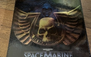 Xbox 360:  Warhammer 40 000 Space Marine Collectors edition