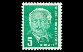 DDR 322 ** Presidentti Pieck 5 (1952)