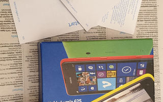 Nokia Lumia 625- Laatikko!!!!!!!