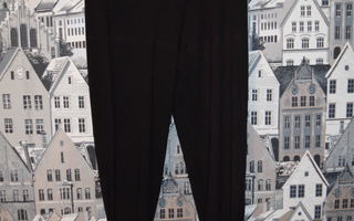 mustat housut Cubus koko L