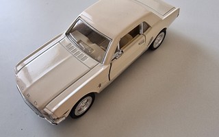 Kinsmart Ford Mustang 1964 1/36