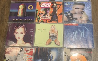 12kpl kotimaista ysäri dance CD singleä