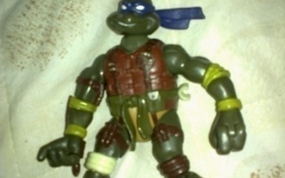 Turtles hahmo n. 13 cm sininen huivi Donatello figure