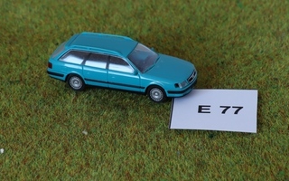#E77 Pienoisrautatiehen Audi 100 Avant, 1:87