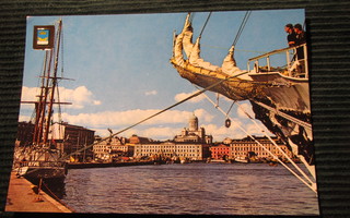 Helsinki. Eteläsatama. Laivapostikortti