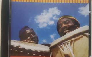 Ashitey Nsotse und Kassoum Traoré – Bush Taxi From Bamako CD