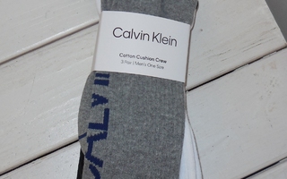 40-46 - Calvin Klein miesten tennissukat 3 kpl pakkaus UUSI