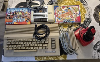 Commodore 64C paketti