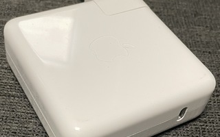 Apple 87W USB-C virtalähde -  alkuperäinen - käytetty