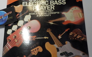 COMPLETE ELECTRIC BASS PLAYER BASSO NUOTTIKIRJA