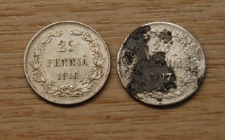 Hopeaa 25 penniä 1916, 1917 Nikolai II