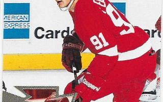 1994-95 Select #10 Sergei Fedorov Detroit Red Wings