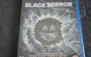 Black Mirror Series 3 Blu-ray **muoveissa**