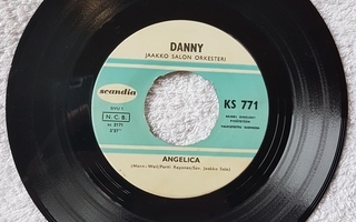 Danny  – Angelica / Kun Päivän Valon Nähdä Saan 7"