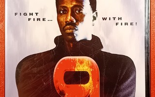 (SL) UUSI! DVD) Wesley Snipes: 9 Lives (2004)