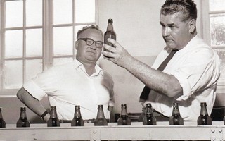 Kotkan höyrypanimon johtajat 1960