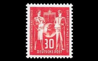 DDR 244 ** Postikonferenssi 30 Pf (1949)