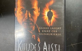 Kuudes aisti DVD