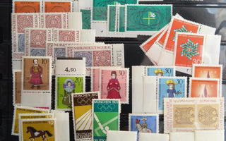Länsi-Saksa, n. 100 kpl postituoreita merkkejä 1963-1971