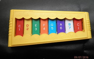 Lasten ksylofoni. Made in Japan