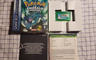 GBA Pokemon Emerald CIB