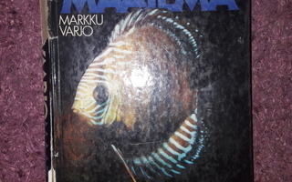 Akvaariomaailma kirja (Markku Varjo)
