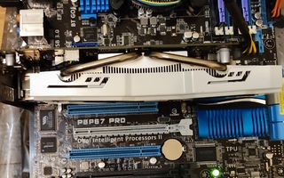 Asus P8P67 Pro + i7 2600K + 8gb DDR3