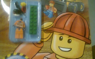 Lego City: Rakennetaan! Uusi Lehti + hahmo