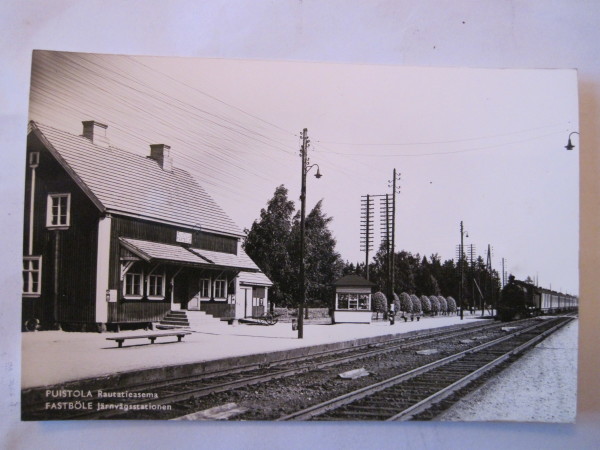 Helsinki Puistola Rautatieasema Juna 1950-l  