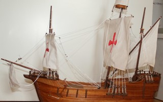 Puinen (keskeneräinen) laiva Santa Maria 1492