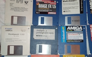 Amiga ohjelmistoa 44 levykettä