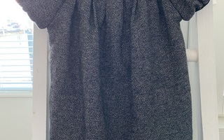 Zara: villasekoitteinen mekko 104 cm