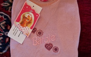 Barbie  lasten pitkähihainen paita 126cm.UUSI