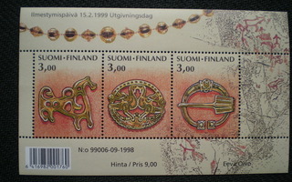 Pienoisarkki Kalevalan korut 1998 3,00 mk - LaPe BL22 **